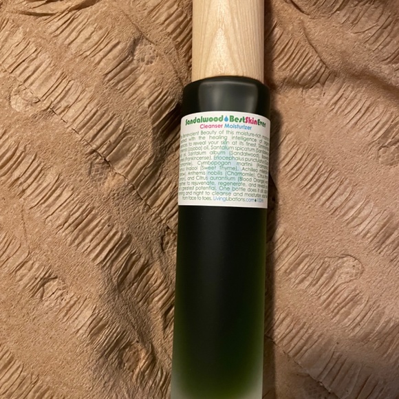 Sandalwood Cleanser - Living Libations Best Skin Ever - Picture 2 of 3
